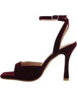 Chinese Laundry Lynwood | Heels